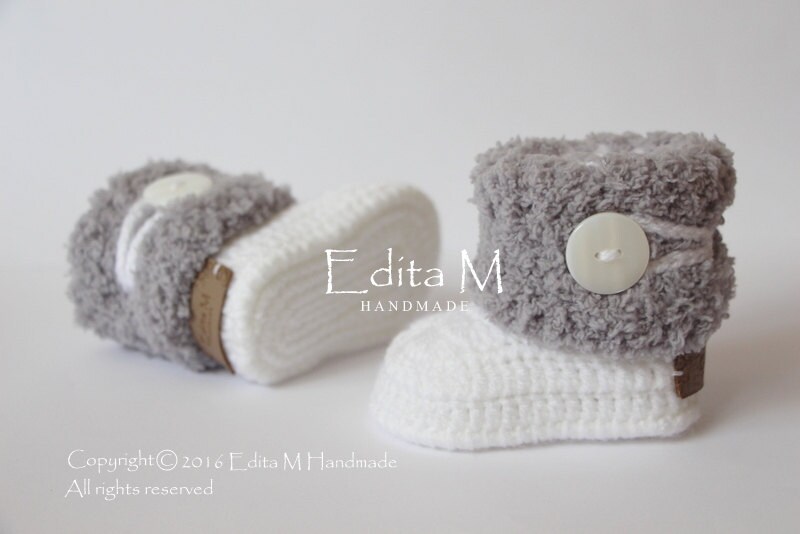 Gehäkelte Baby Booties, Unisex Babyschuhe, Winterstiefel, Fell 3-6, 6-9 Monate, Geschenk Für Baby, Ankündigung von EditaMHANDMADE