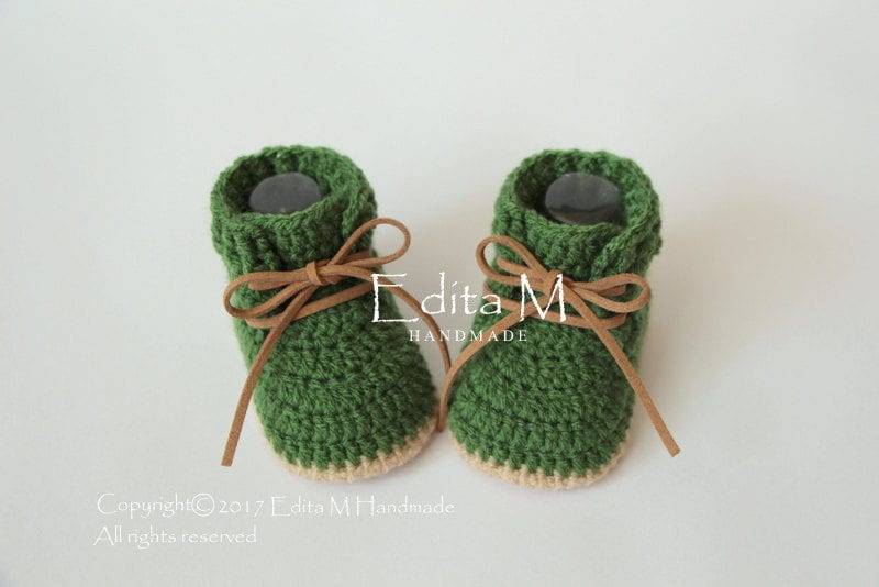 Gehäkelte Babyschühchen, Unisex Babyschuhe, Gehäkelte Sneakers, 0-3, 3-6, 6-9 Monate, Geschenk Für Baby von EditaMHANDMADE