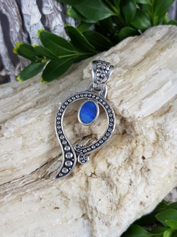 Kettenanhänger 925Er Silber Mit Opal Kettenanhänger 925Er Silber Mit Opal von EdlesGeschmeideWelt