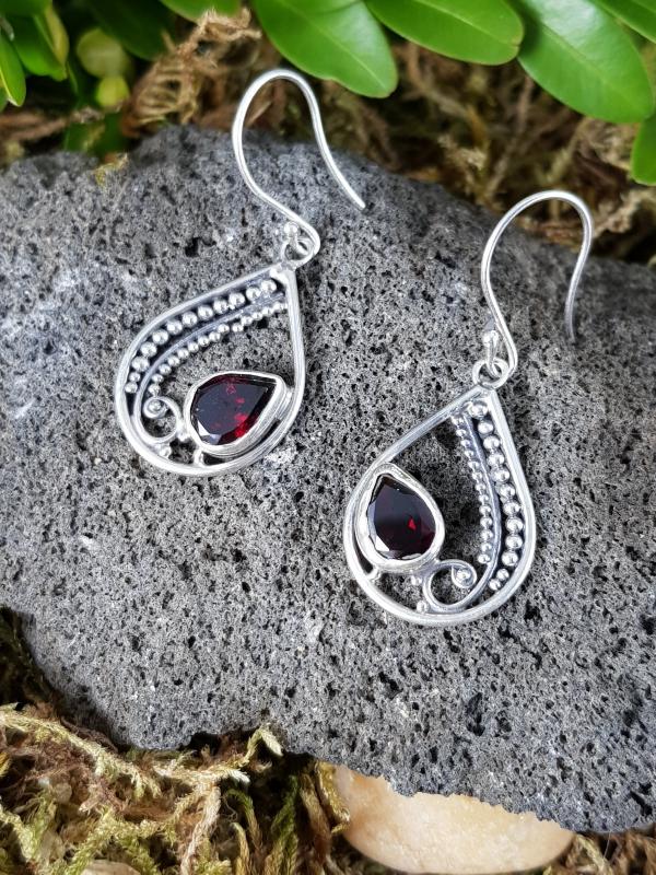 Ohrhänger 925Er Silber Mit Granat von EdlesGeschmeideWelt