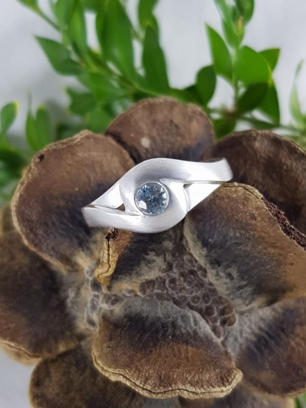 Ring 925Er Silber Mattiert Mit Topas Ring 925Er Silber Mattiert Mit Topas von EdlesGeschmeideWelt