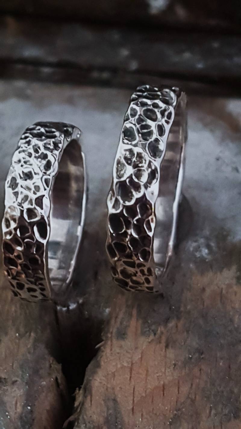 Hammerschlag Ring Set in 925 Silber, Minimalist Set, Bohemian Rings, Silver Band Set, Matching Hammerschlag Ring Set in 925 Silber, Minimalist Set, Bohemian Rings, Silver Band Set, Matching von EdlesVomMeister