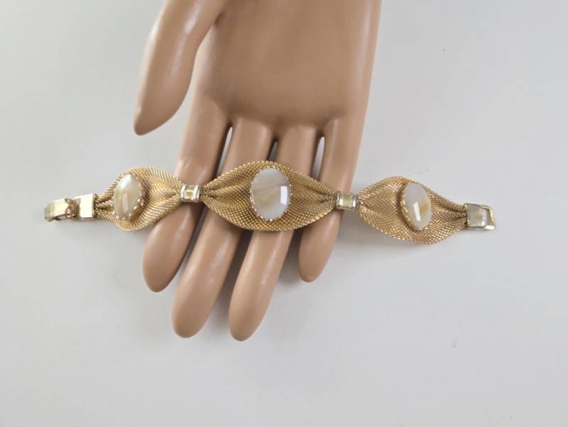 Gebänderter Achat in Gold Mesh Vintage Boho Armband von EdnaCatherine