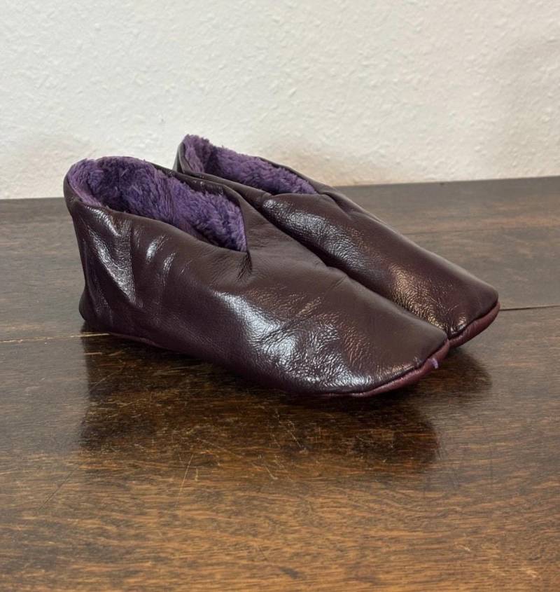 Echte Leder, Wildleder Hausschuhe Mit Lammfell, %100 Naturleder Winter Schuhe, Handgefertigt 35, 36, 37, 39, 40 Große, Leder Hüttenschuhe, Pantoffeln von EdsHandwerk