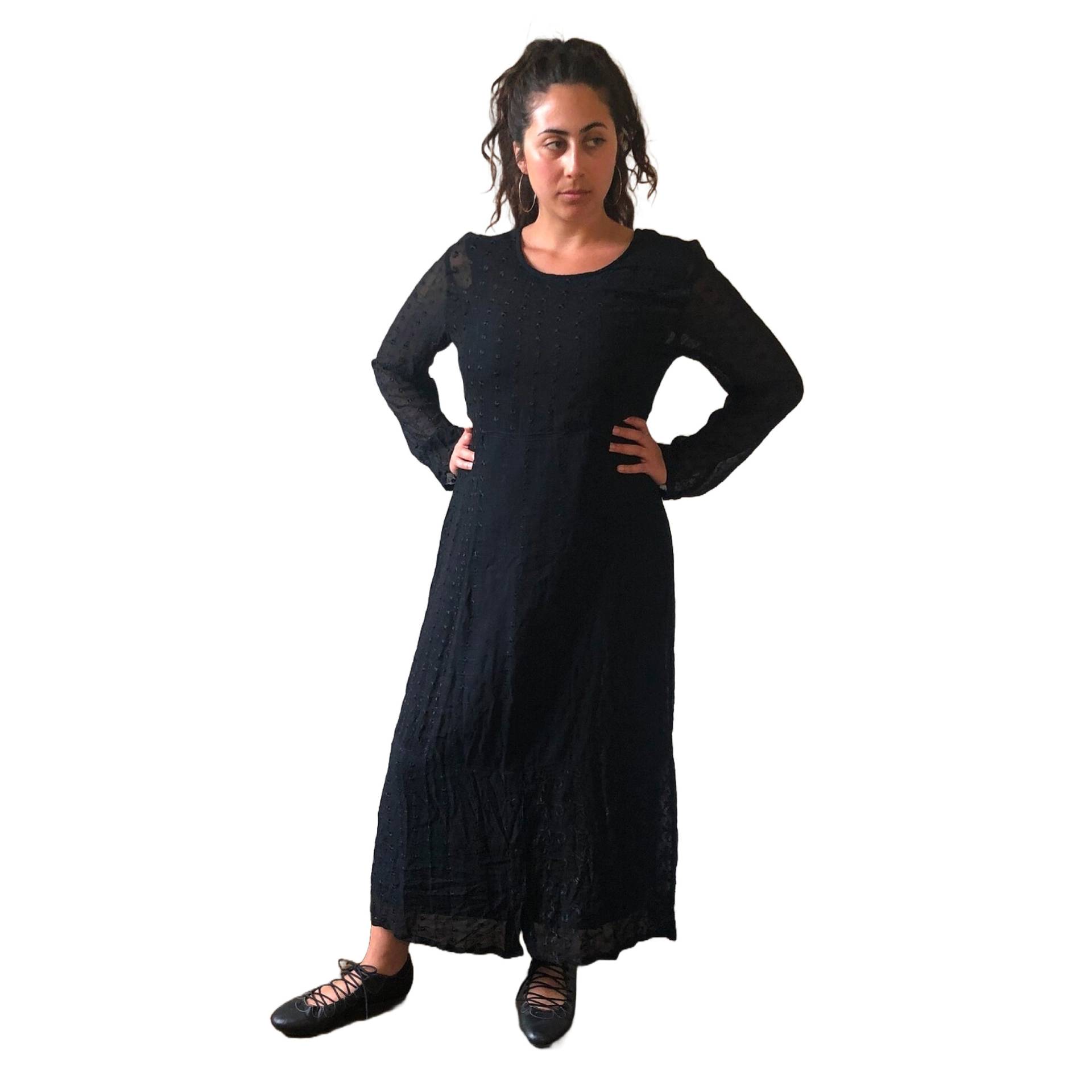 Vintage Schwarzes Floral Maxi Kleid Semi Sheer Gothic Cottagecore Vintage Schwarzes Floral Maxi Kleid Semi Sheer Gothic Cottagecore von EducationIsPRICELESS