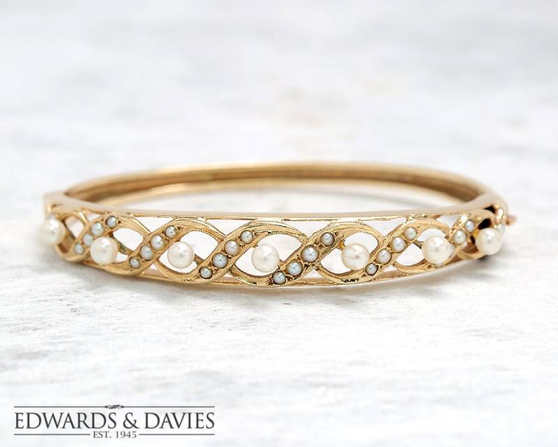 Gold Perlen Armreif Armband | Klapparmband Perlen-Armreif Antike Perle Antiker Schmuck Vintage-Armband von EdwardsandDavies