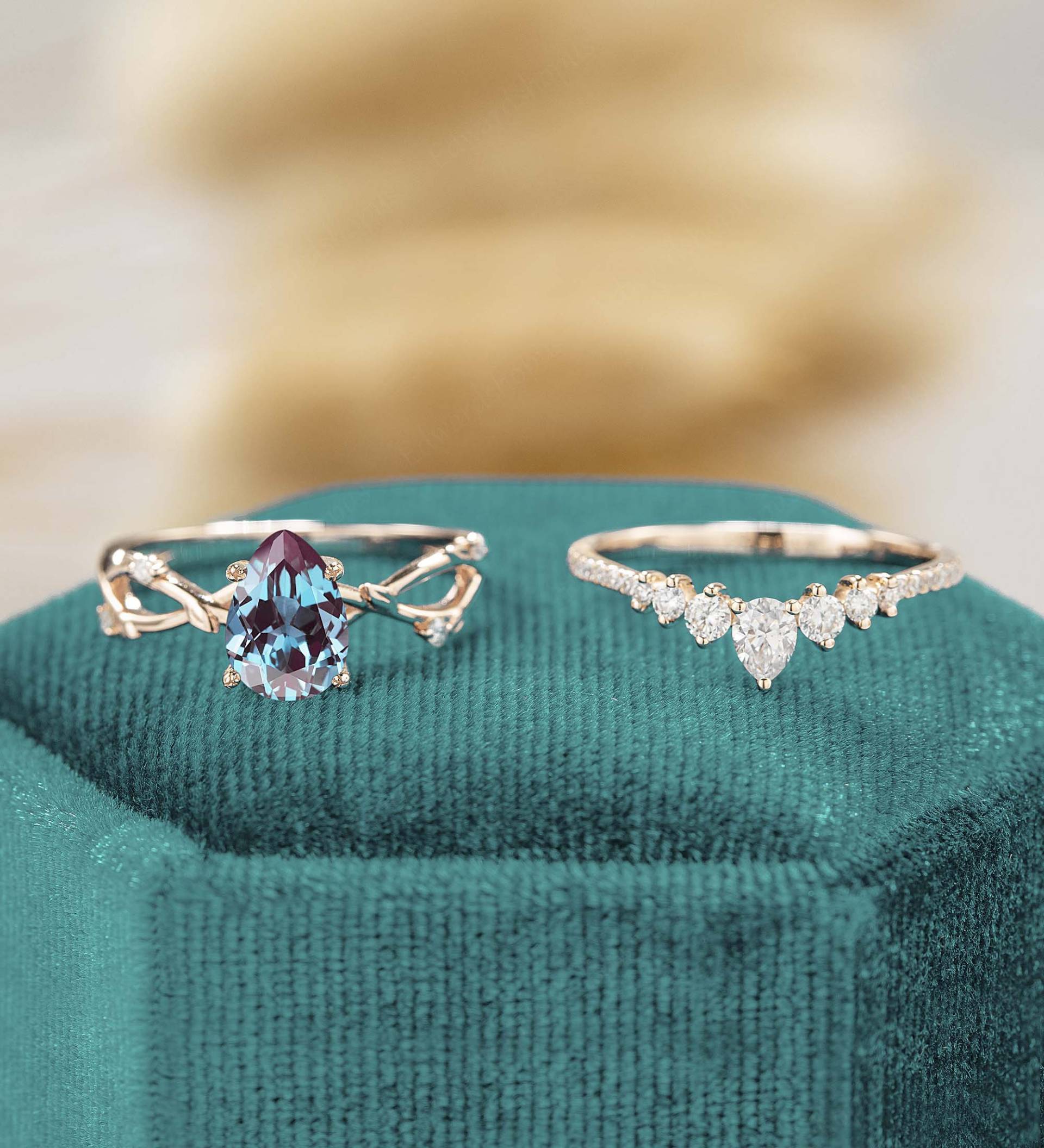 Alexandrit Verlobungsring Set Unikat Moissanit Birne Förmige Vintage Roségold Diamant Blatt Ring Für Frauen Braut von Edwardshopus