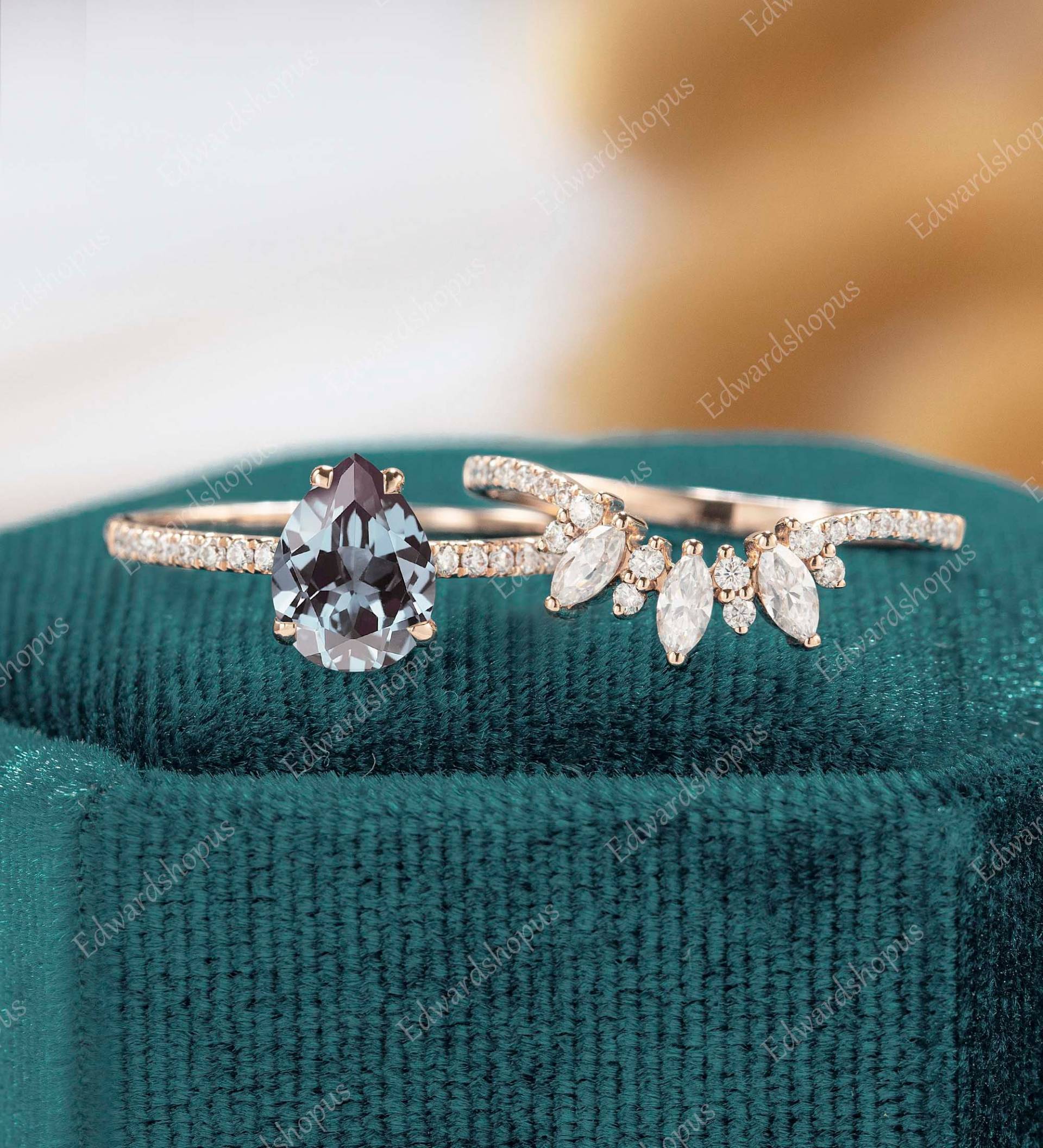 Alexandrit Verlobungsring Set Vintage Birnenform Moissanit Rosegold Frauen Art Deco Marquiseschliff Diamant Braut Unikat Geschenk Für Sie von Edwardshopus