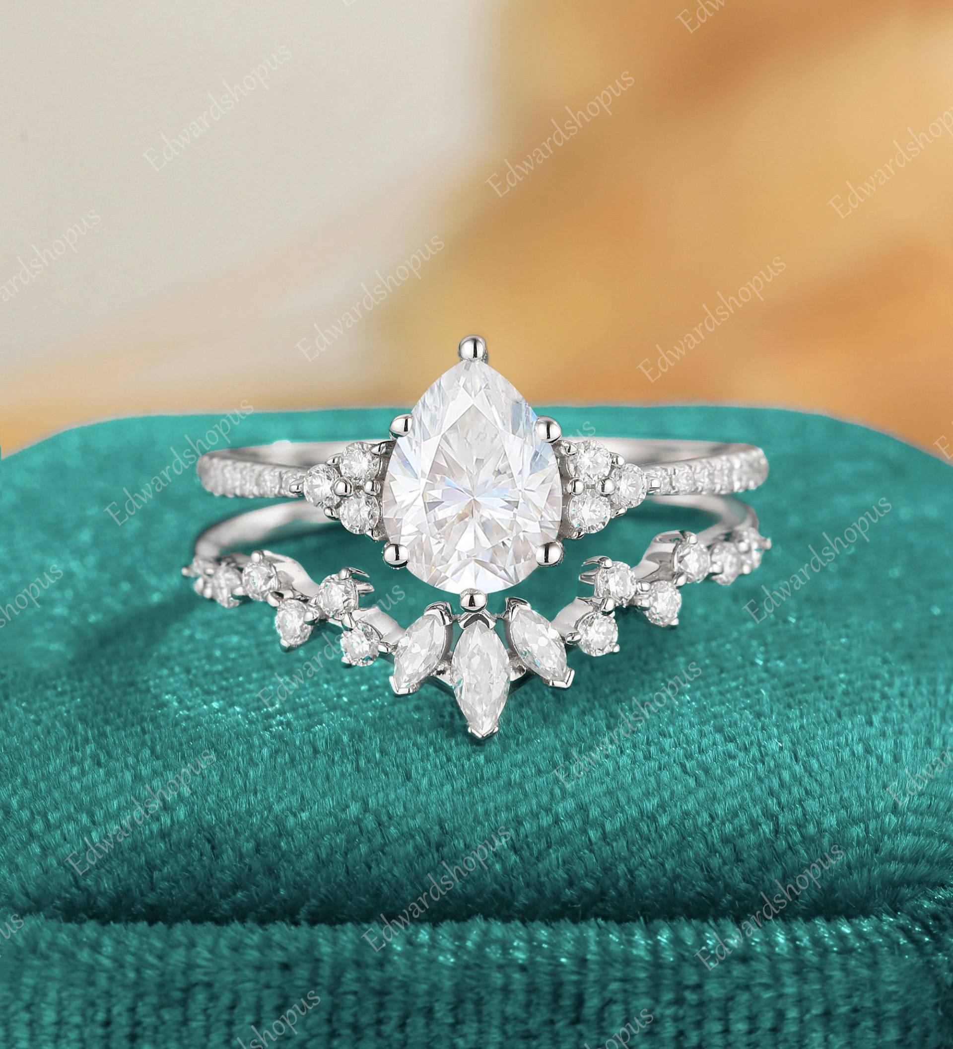 Birnenförmiger Moissanit Verlobungsring Set Vintage Weißgold Frauen Antik Art Deco Bridal Diamant Unikat Geschenk Für Sie von Edwardshopus