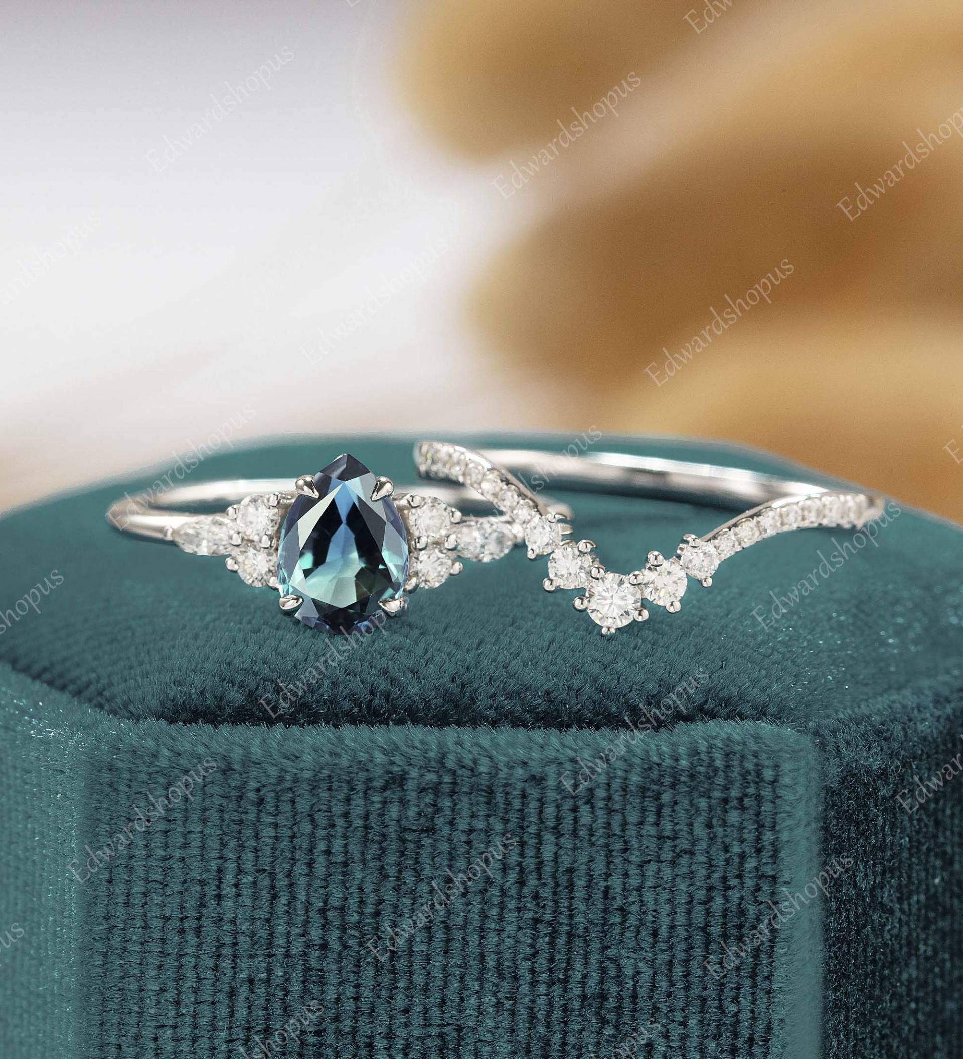 Blau Grün Saphir Verlobungsring Set Vintage Pear Shaped Moissanit Unikat Weißgold Ring Zierliche Braut Diamant Jahrestag Geschenk Sie von Edwardshopus