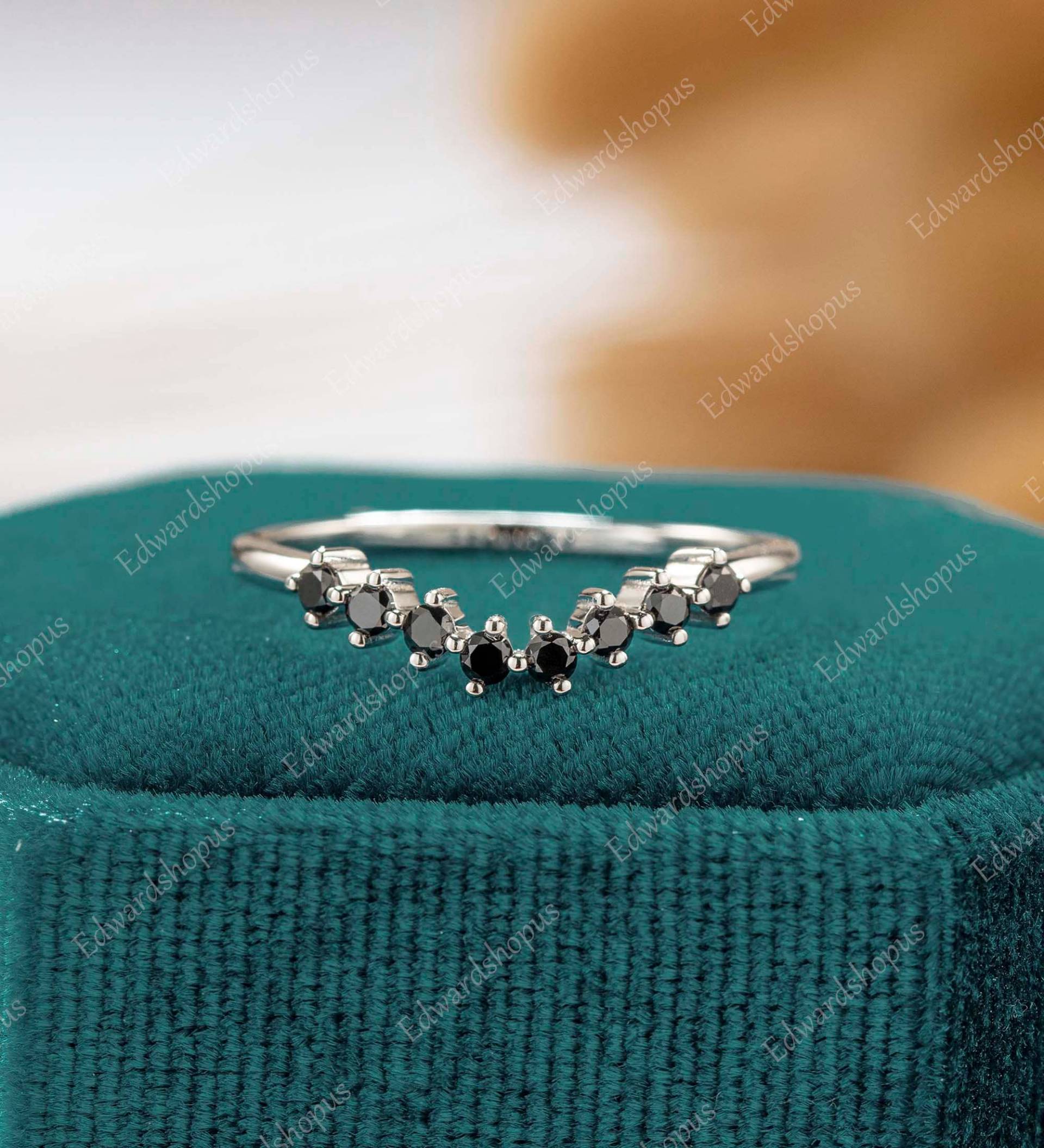 Geschwungenes Hochzeitsband Damen Schwarz Diamant Vintage Halb Ewigkeit Weiß Gold Hochzeit Stapelband Brautband Jahrestag Geschenk Für Sie von Edwardshopus