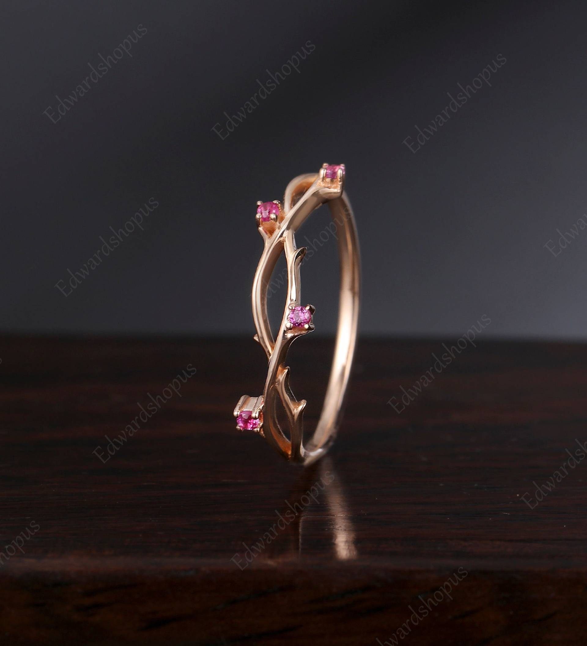 Vintage Rubin Ehering Art Deco Blatt Ring Minimalistisch Roségold Zierlicher Einzigartiges Band Absteckung Passendes Braut von Edwardshopus