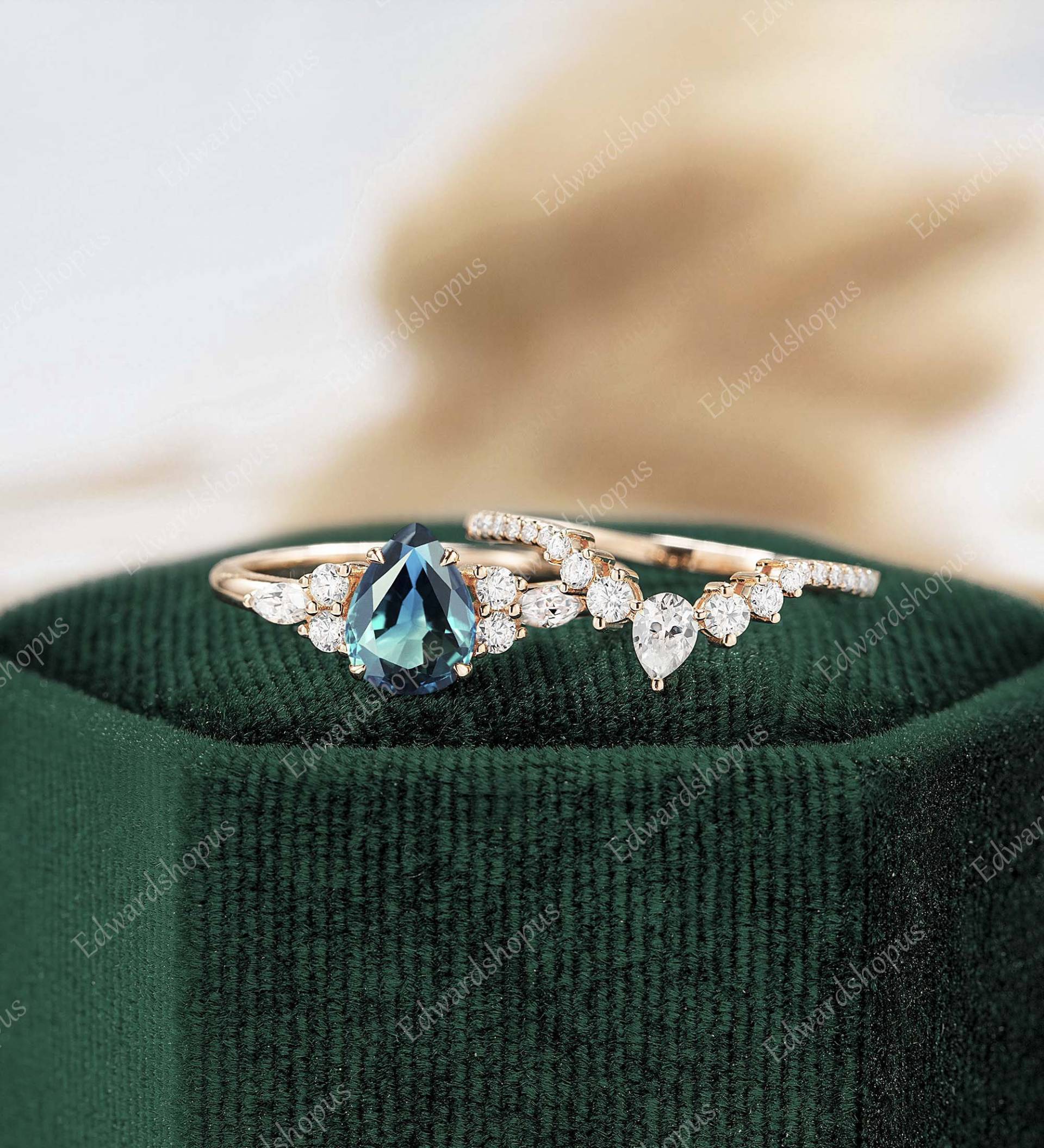 Vintage Verlobungsring Set Blau Grün Saphir Moissanit Unikat Pear Shaped Diamant Geschenk Für Sie Roségold Jahrestag von Edwardshopus