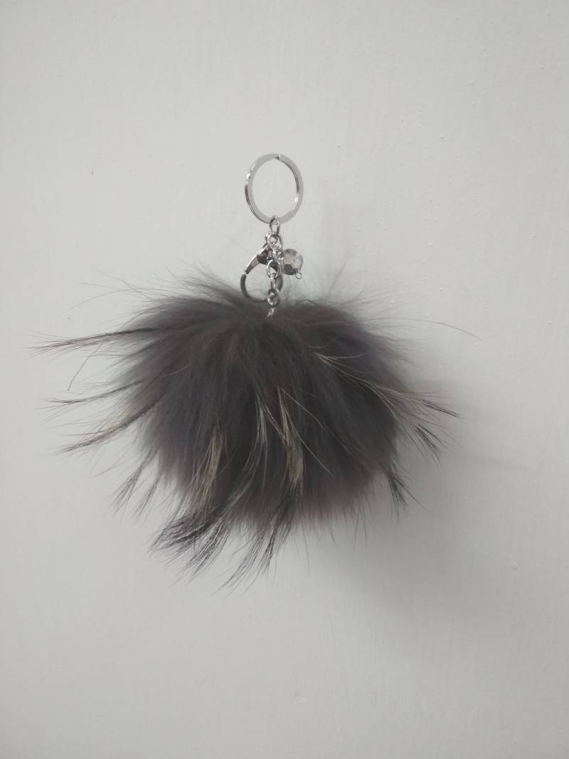 Pelz Pon Schlüsselanhänger Accessoires Grau Silber Details Farbe von EfdiFursGR