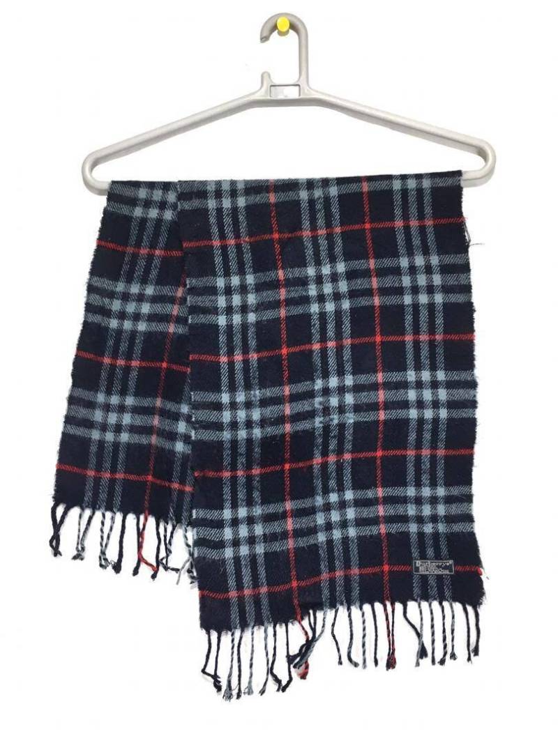 Vintage Burberrys Of London Made in England Schal Für Erwachsene von EffaStore