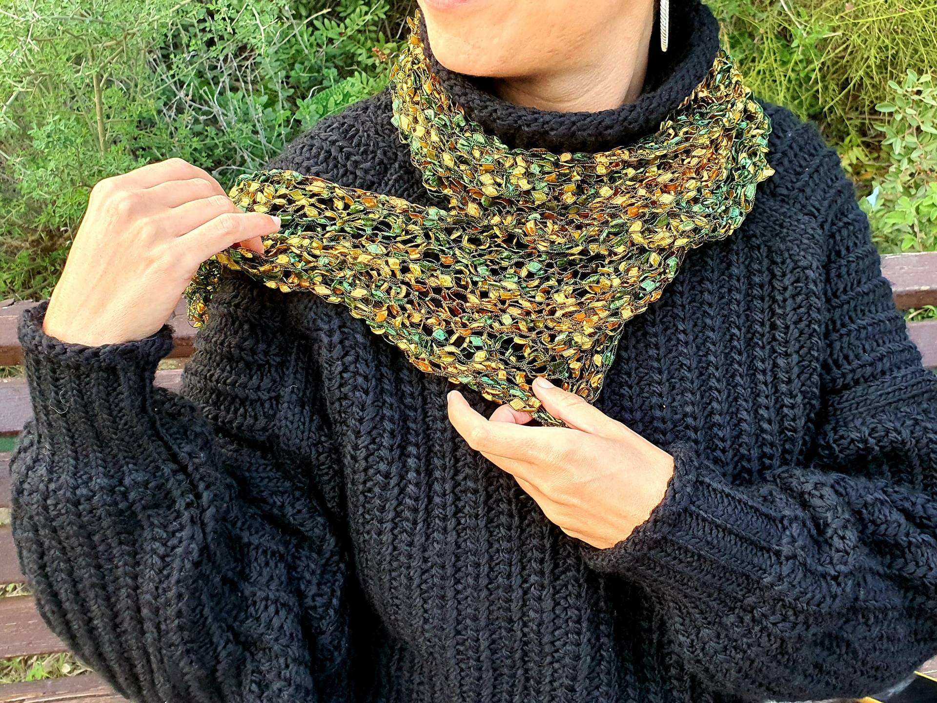 Handgestrickter Wollschal Grün-Gelber Dreieckstuch von EfratKnit