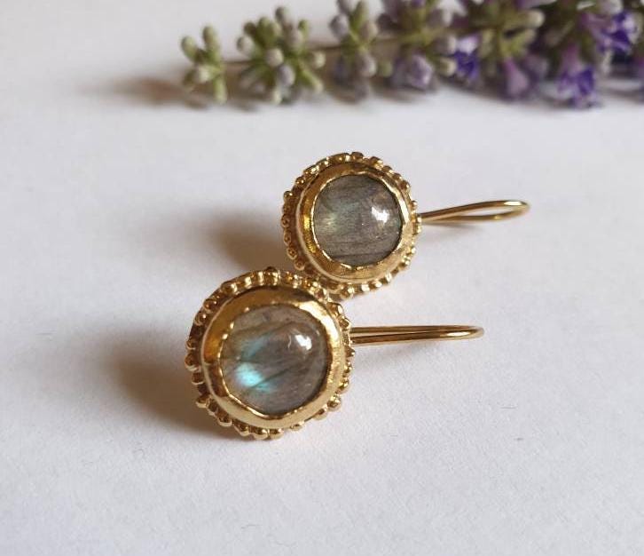 Labradorit Ohrringe, Edelstein Gold Blau Antike 14 K Braut Ohrringe Im Antiken Stil von EfratMakovJewelry