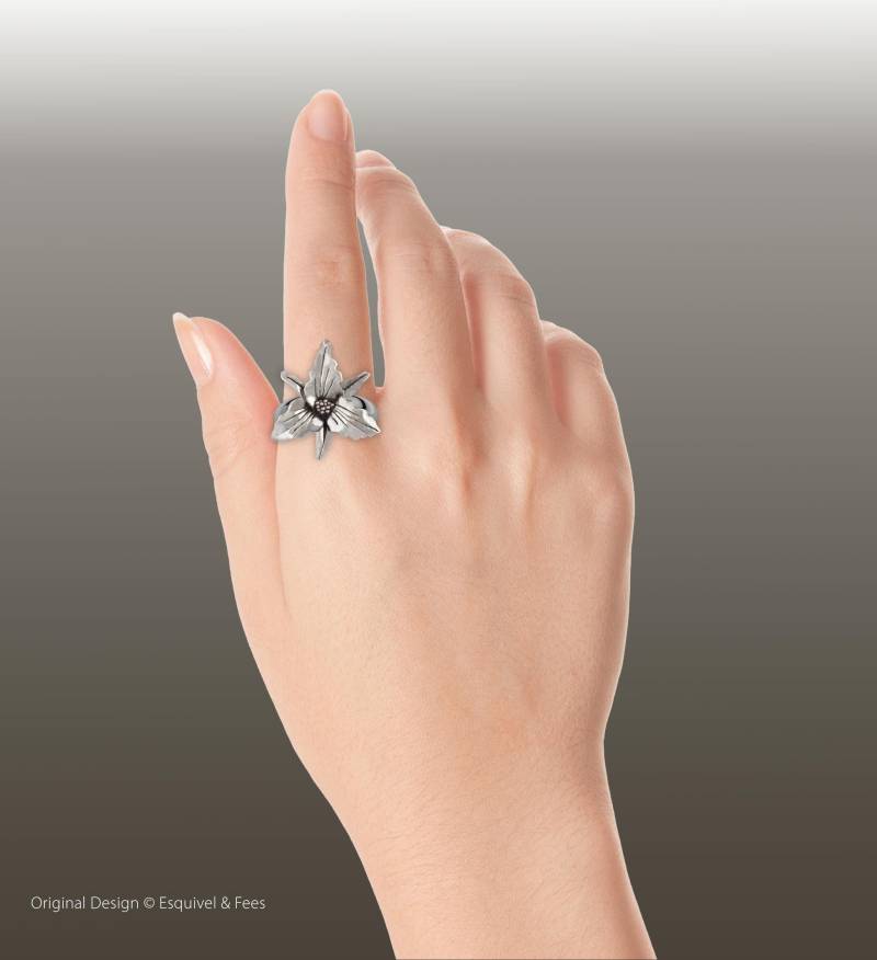 Trillium Schmuck Sterling Silber Ring Handgemachte Blume Tlm1-R von Efsterling
