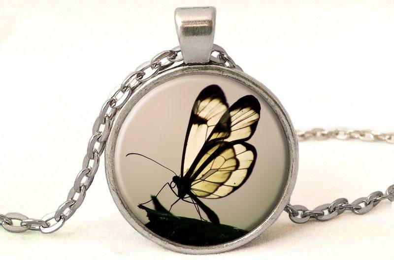 Kette Falter, 0105Pos von EgginEggHandmade