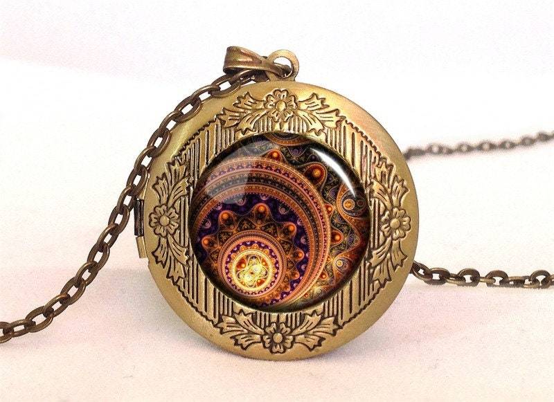 Medaillonkette Zen, 0537Lpb von EgginEggHandmade