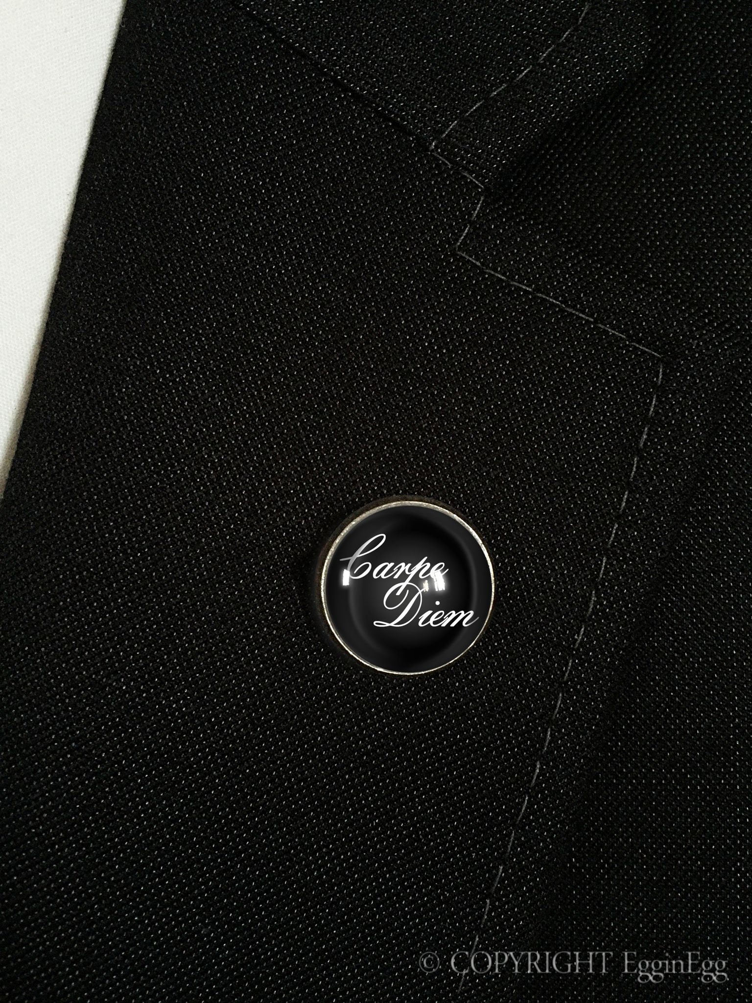 Anstecker Carpe Diem, 0506Lp von EgginEggMen