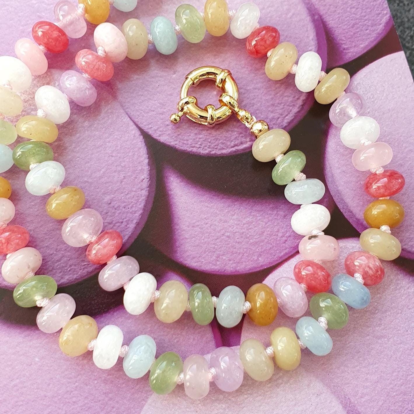 Candy Edelstein-Halskette, Ombre Handgeknüpfte Perlen-Halskette, Regenbogen-Edelstein-Halskette, Seidengeknüpfte Regenbogen-Halskette Candy Edelstein-Halskette, Ombre Handgeknüpfte Perlen-Halskette, Regenbogen-Edelstein-Halskette, Seidengeknüpfte Regenbogen-Halskette von EgoElements