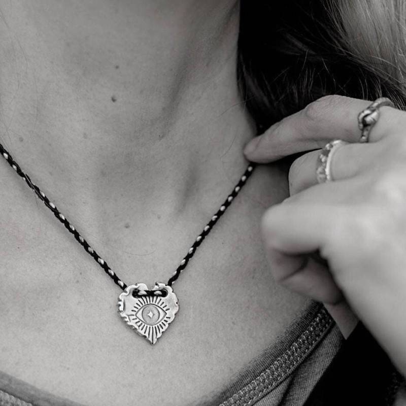 Evil Eye Anhänger Halskette, Schutz Amulett, Hexenschutz Schmuck Evil Eye Anhänger Halskette, Schutz Amulett, Hexenschutz Schmuck von EgoElements