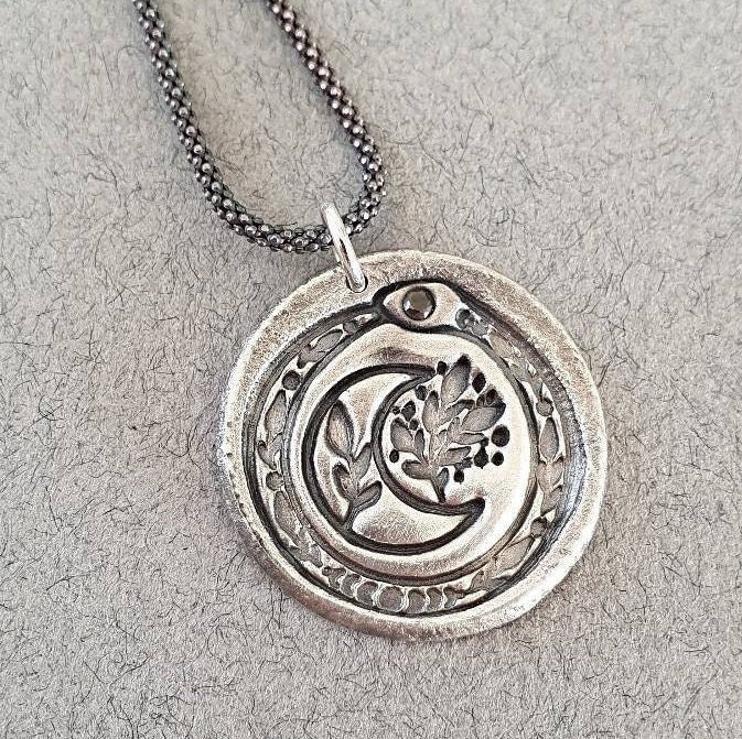 Ouroboros Anhänger Halskette, Handwerker Schlange Anhänger, Schlangen Amulett, Alchemisten Schmuck, Witchy Amulett Geschenk von EgoElements