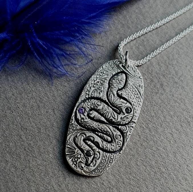 Schlange Anhänger Halskette, Alchemist Amulett, Göttin Hekate Schmuck Geschenk von EgoElements