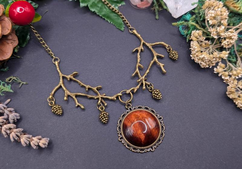 Zweig Kette Tigerauge Hexenschmuck Witch Gothic Geschenk Freundin Geburtstag Mittelaltermarkt Kostüm Larp Hexe Pagangoth Mystery Box Fantasy Zweig Kette Tigerauge Hexenschmuck Witch Gothic Geschenk Freundin Geburtstag Mittelaltermarkt Kostüm Larp Hexe Pagangoth Mystery Box Fantasy von EichenhainHexe