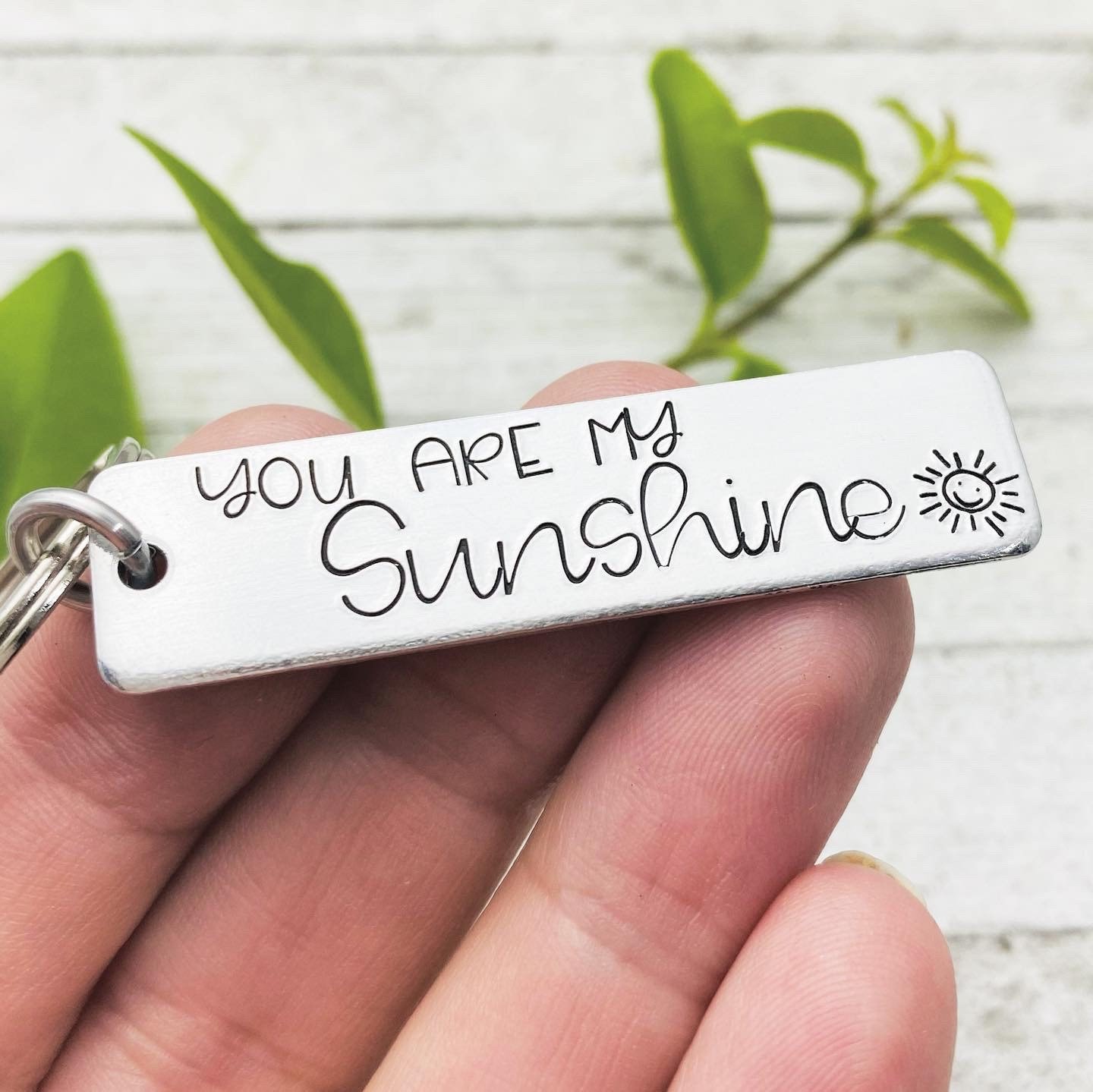 Schlüsselanhänger "You Are My Sunshine" Von Eight9 Designs Schlüsselanhänger "You Are My Sunshine" Von Eight9 Designs von Eight9Designs