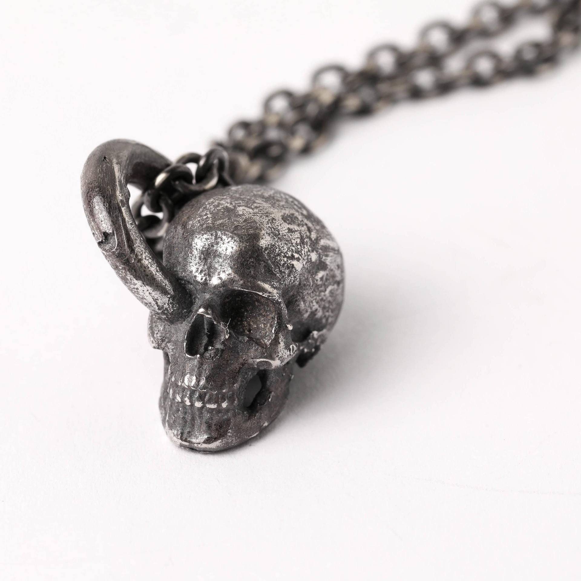 Herren Halskette Kabelkette Totenkopf Ring Anhänger Aus Massivem Sterling Silber von Eijii