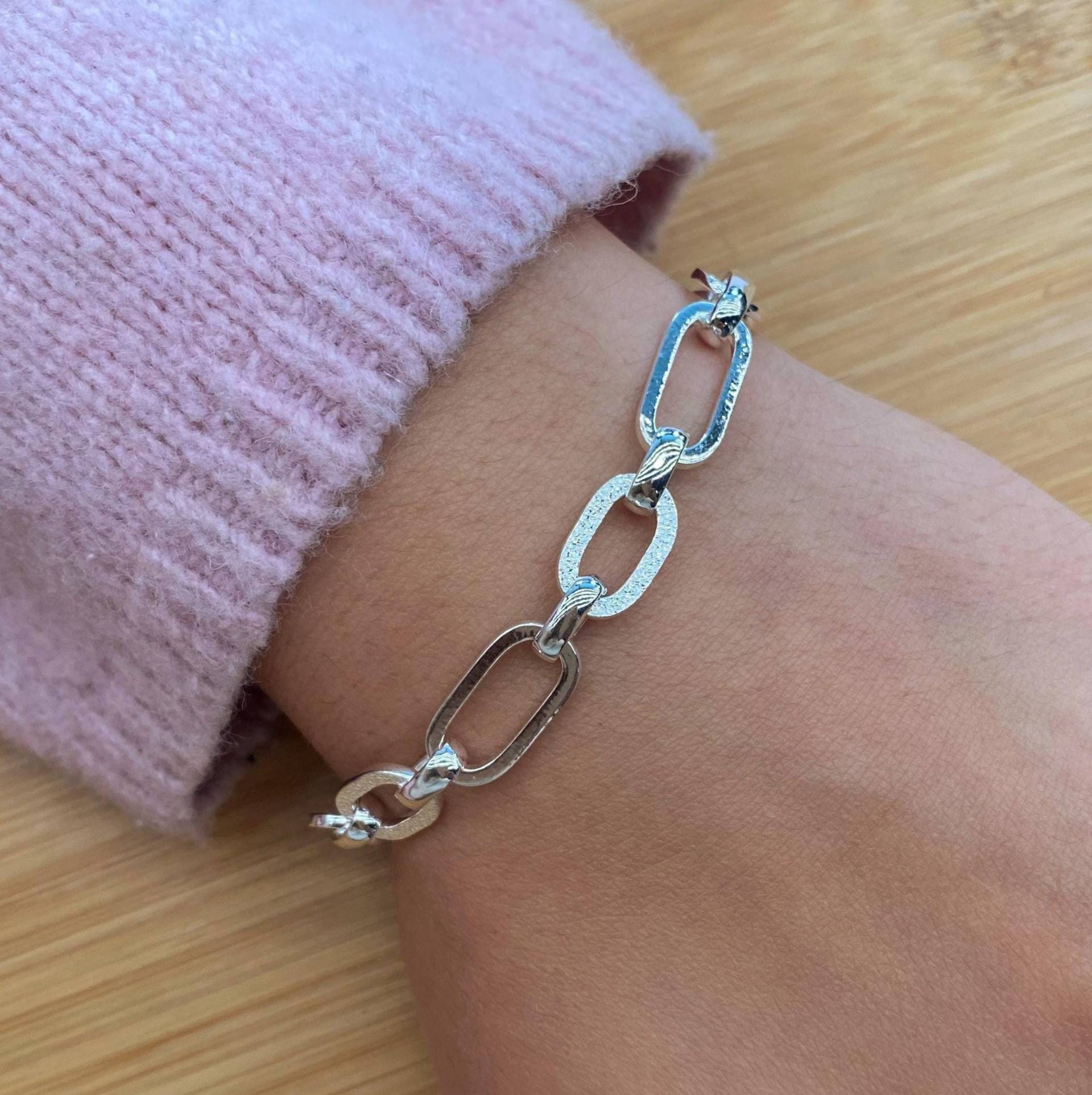 Handmade 925 Sterling Silber Oval Armband, 7.5 Handmade 925 Sterling Silber Oval Armband, 7.5 von EinatsBoutique