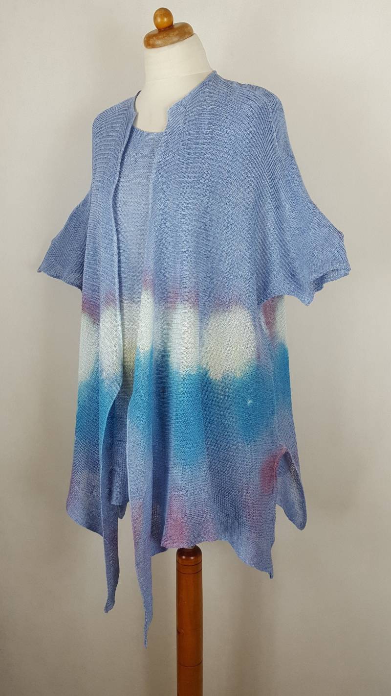 Cardigan-Jacke, Zweiteiliges Set. Gestrickte Leinenweste. Gestrickter Tunika-Cardigan. Blaues Leinenset. Öko-Kleidung von EkoLniano