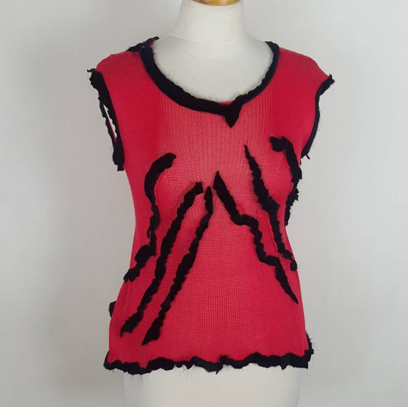 Rote Bluse, Seidenbluse, Rote Bluse Mit Schwarzer Bluse. Viskose-strickbluse von EkoLniano