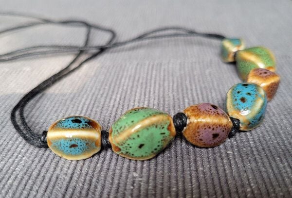 El Puente Halskette mit Keramikperlen, handmade und fairtrade El Puente Halskette mit Keramikperlen, handmade und fairtrade von El Puente