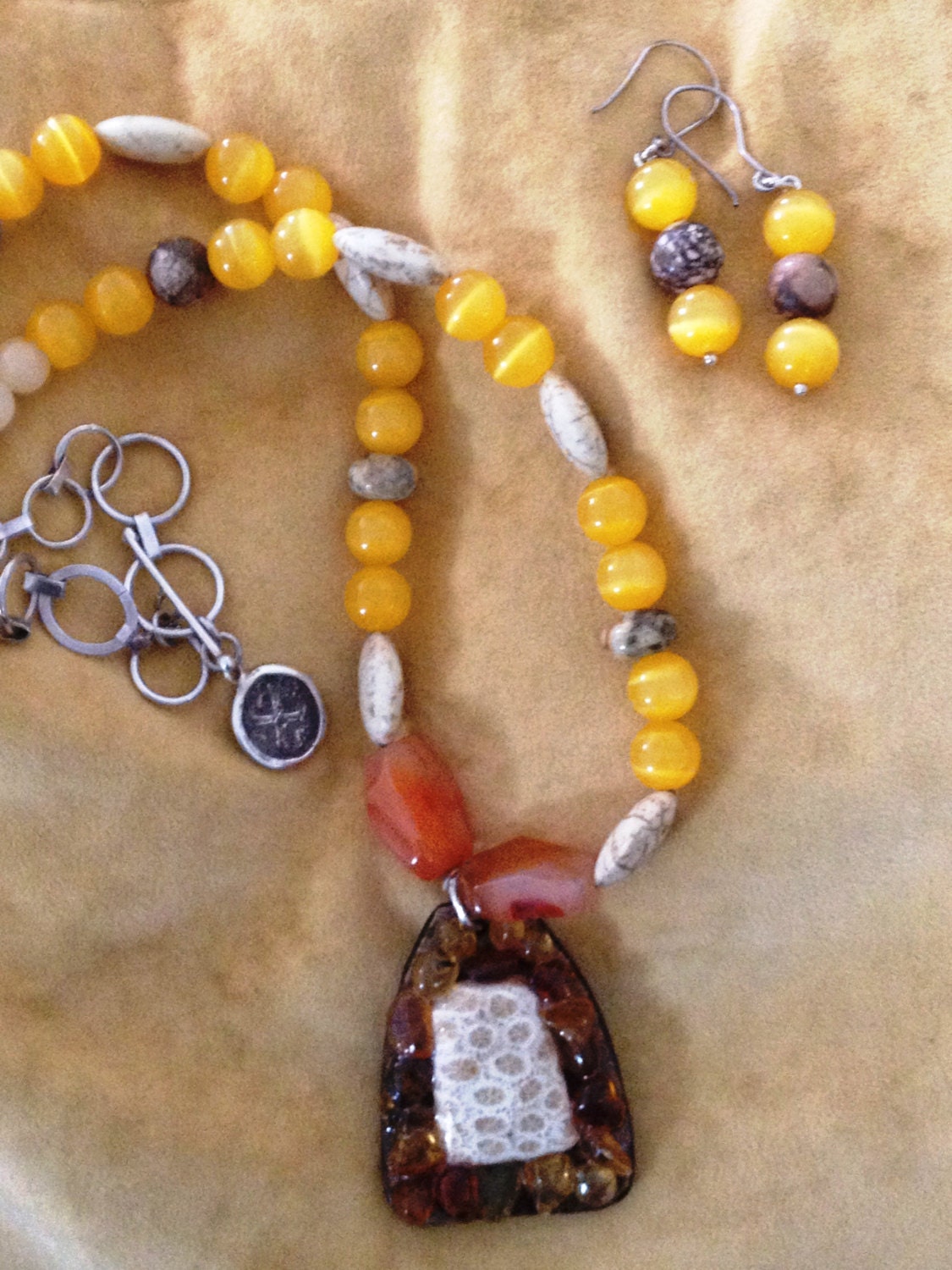 strahlentierchen/Coco/Bernstein Anhänger Auf Klobige Kette strahlentierchen/Coco/Bernstein Anhänger Auf Klobige Kette von ElCaribeJewelry