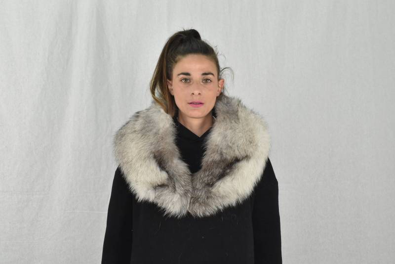 Wunderschöne Fuchspelz Farbe Silver Frost. Mode-Pelz-Kragen. Pelzkragen, Pelzschal , Abnehmbarer Mantelkragen Wunderschöne Fuchspelz Farbe Silver Frost. Mode-Pelz-Kragen. Pelzkragen, Pelzschal , Abnehmbarer Mantelkragen von ElLuNaStore