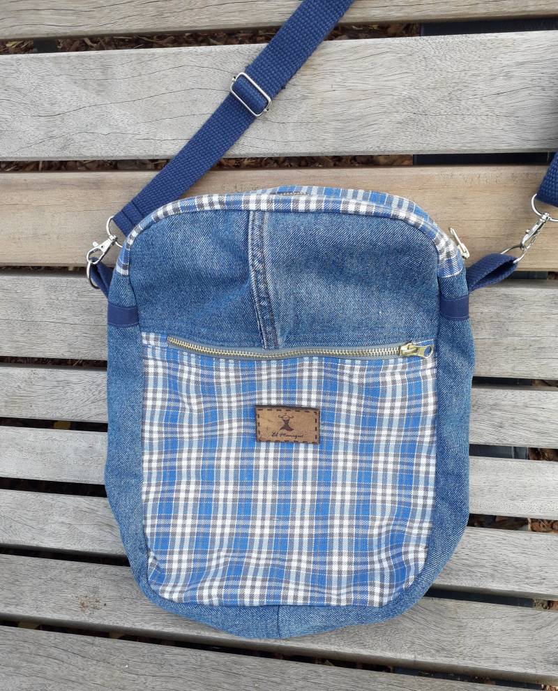 Robuste Cross-Body-Bag „Travel Around" von ElManiqui