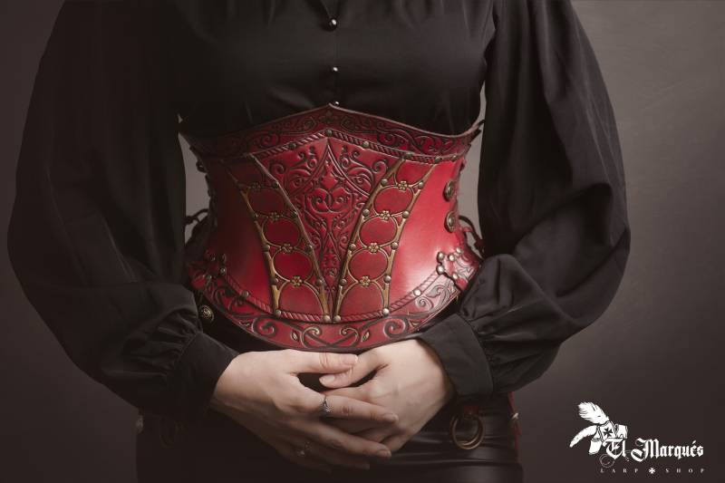 Burgunderrotes Leder-Renaissance-Korsett Krieger-Prinzessin, Faires Kostüm Burgunderrotes Leder-Renaissance-Korsett Krieger-Prinzessin, Faires Kostüm von ElMarquesLARP