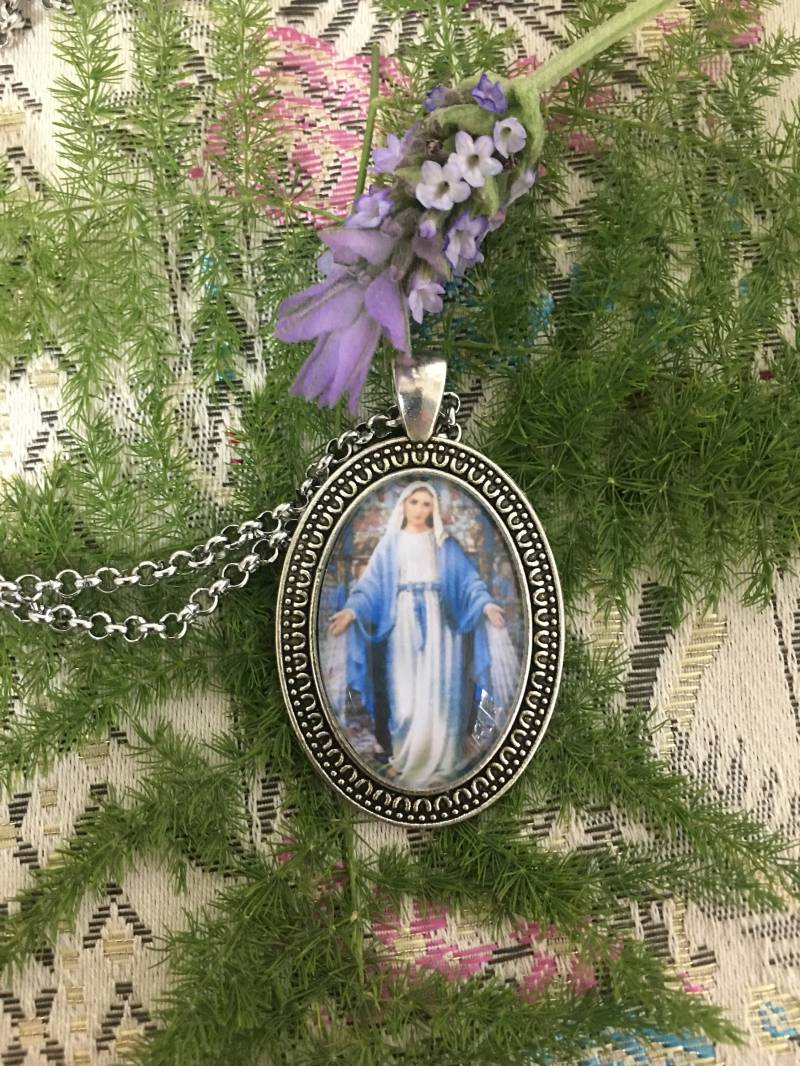 Die Wunderbare Medaille. Unsere Liebe Frau Von Der Wundertätigen Medaille Die Wunderbare Medaille. Unsere Liebe Frau Von Der Wundertätigen Medaille von ElRelicari
