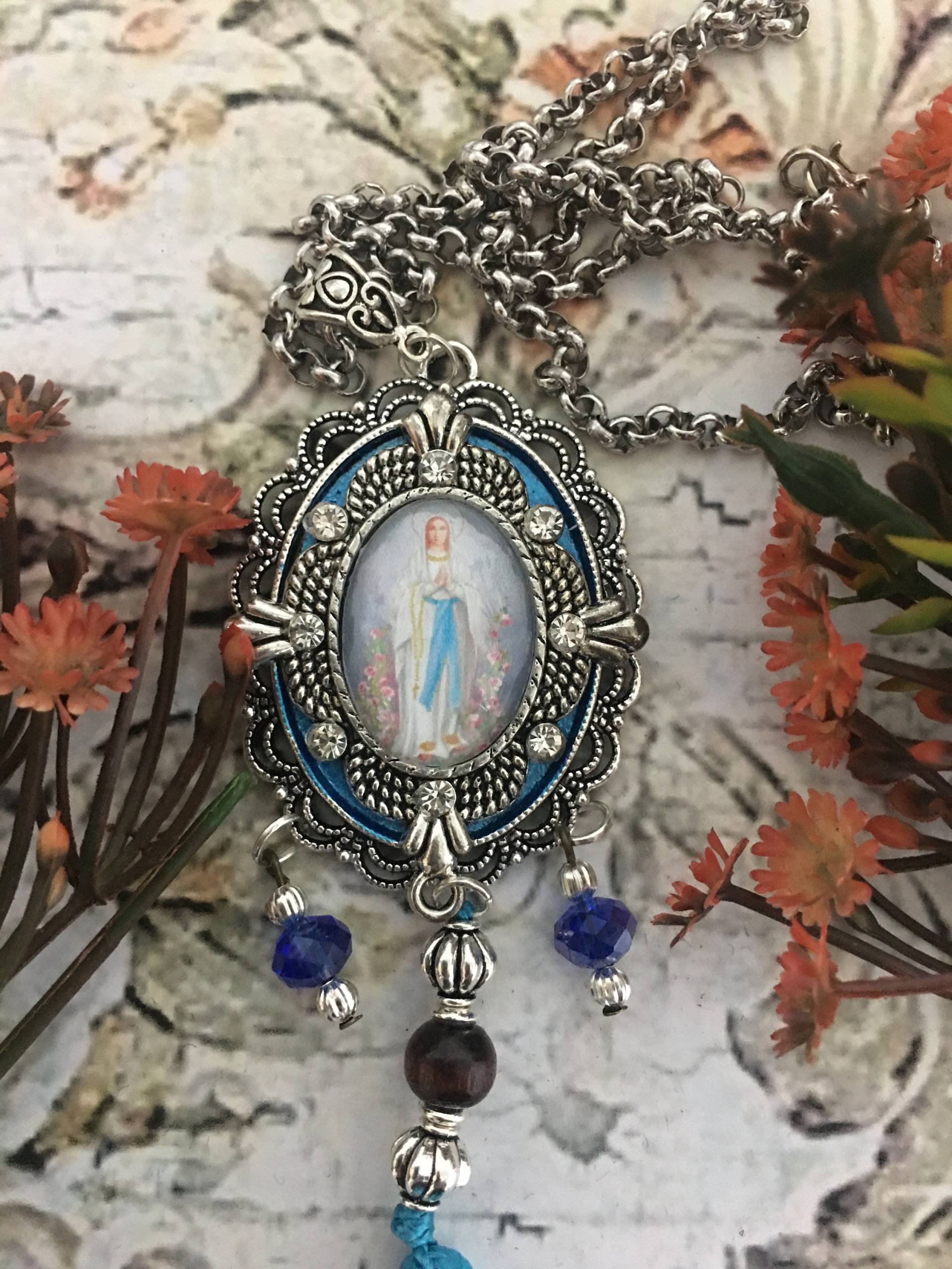 Jungfrau Von Lourdes Jungfrau Von Lourdes von ElRelicari