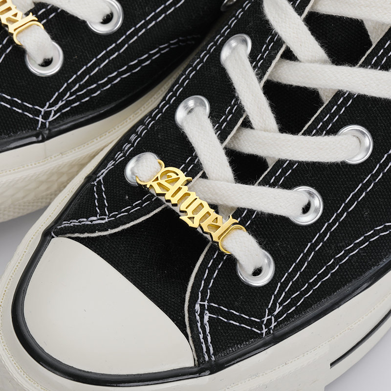 Personalisierter Name Schnürsenkel Anhänger Edelstahl Schuhschnalle Personalisierter Name Schnürsenkel Anhänger Edelstahl Schuhschnalle von ElaJewelleryCo
