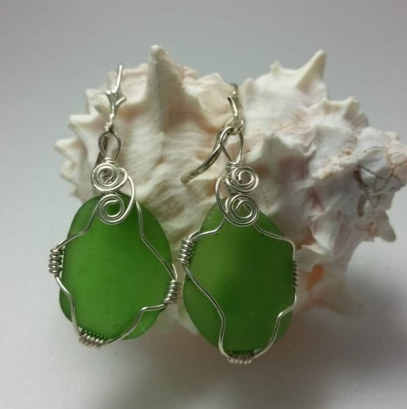 Sea Glass Ohrringe | Seeglas Schmuck Seaglass Strand Glas Ocean Trommelglas Draht Gewickelt von ElaSeaGlassJewelry