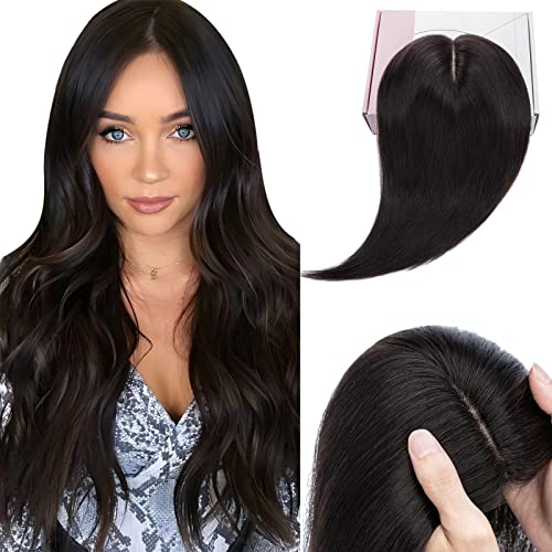 Elailite Haarteil Echthaar Topper Clip in Toupet Frauen Haartopper Extensions Seide Basis Clip in Extensions Haarverlängerung Remy Silk Base Glatt #1B Natürliches Schwarz 40cm Elailite Haarteil Echthaar Topper Clip in Toupet Frauen Haartopper Extensions Seide Basis Clip in Extensions Haarverlängerung Remy Silk Base Glatt #1B Natürliches Schwarz 40cm von Elailite
