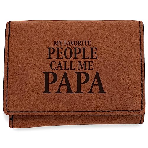 Elanze Designs Favorite People Call Me Papa Geldbörse aus Kunstleder, 3 x 4 cm, Sattel Tan Schwarz, 3 x 4, Favorite People Call Me Papa Sattel Tan Black Script von Elanze Designs