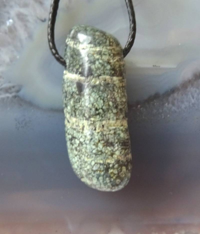 Serpentin Silberauge Mit Gratisband Aus Australien Serpentin Silberauge Mit Gratisband Aus Australien von ElasSteine
