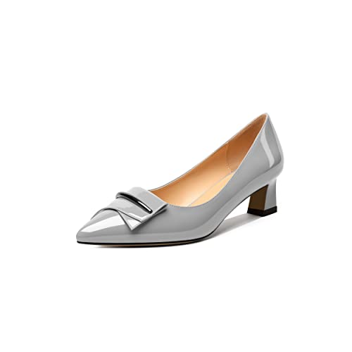 Elashe Damen Pumps mit Kitten Heel Niedrige Absatz Geschlossen Spitze Zehen Heels Slip on Pumps Schnalle Schleife Abendschuhe für Hochzeit Party Abend 5CM Grau EU36 von Elashe