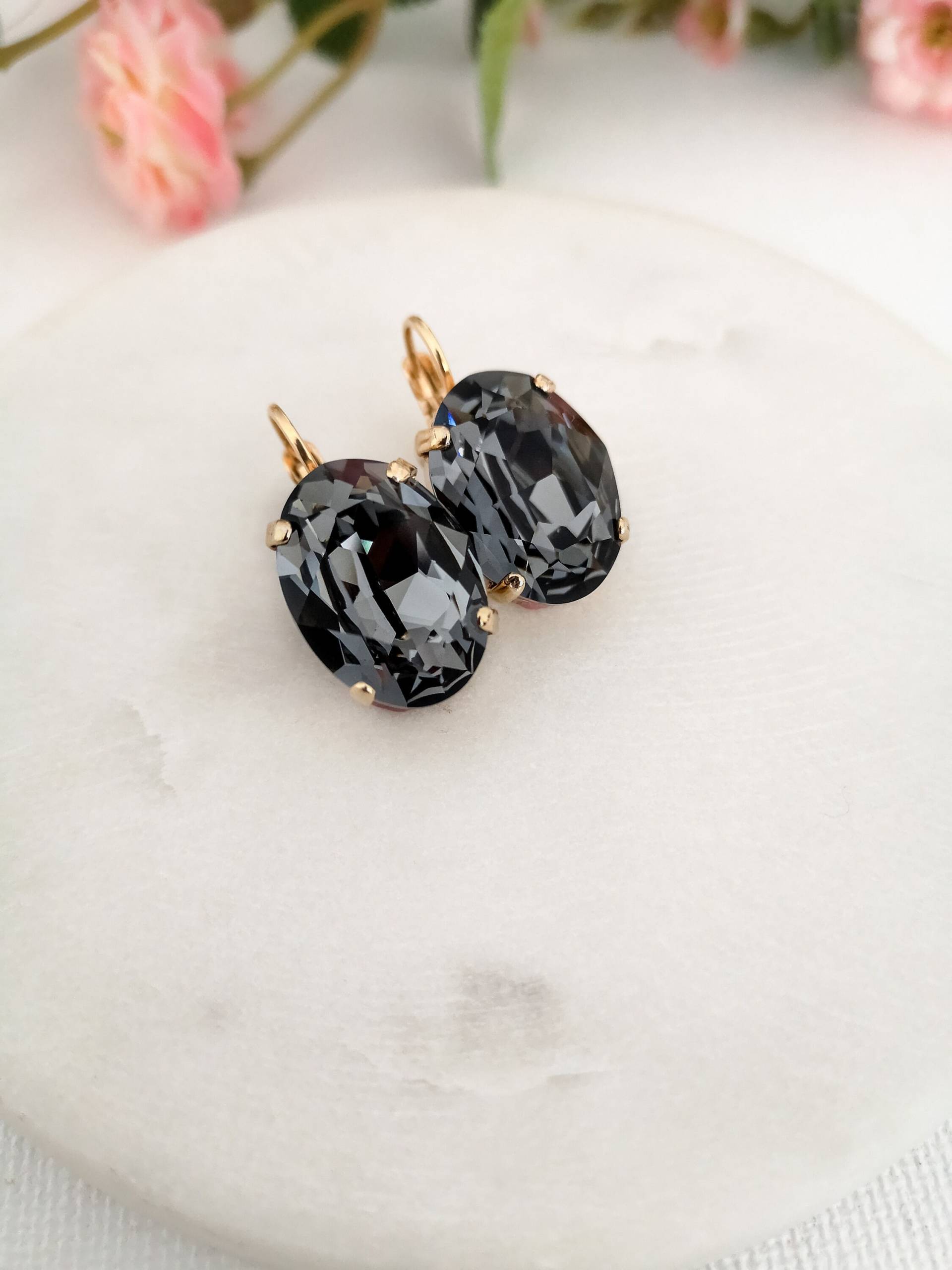 Schwarz Und Gold Kristall Ohrringe/Große Statement Vintage Schmuck Oval Geschenke Für Sie von Elayor