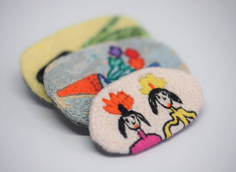 Small Embroidered Brooch Gift Based On Children's Drawing von ElbeStitchLab